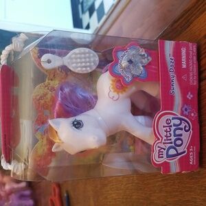 2003 my little pony sunny daze mib G3 smoke free